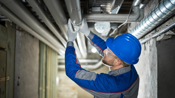 AdobeStock_321596708 bluefrog plumbing commercial services